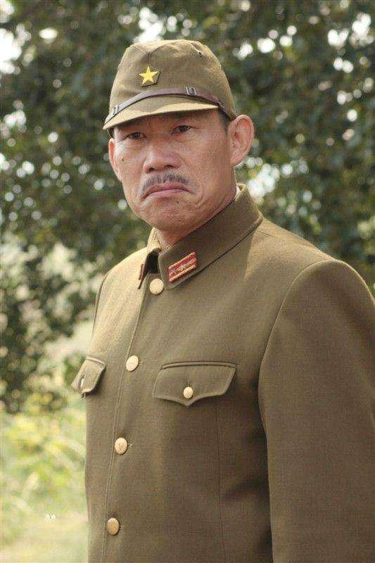 诚利和 “跟着团长打县城”假期爆火，知名演员客串反派！网友：怕收不住手……