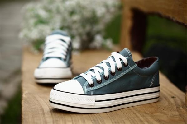 玖玖配资网 飙升31倍！国产鞋遭鞋贩子炒作身价暴涨，李宁球鞋一千五被炒到四万八