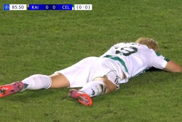 互盈策略 前田大然86分钟丢单刀+点球第5罚被扑! 他一人身价是对手首发3倍